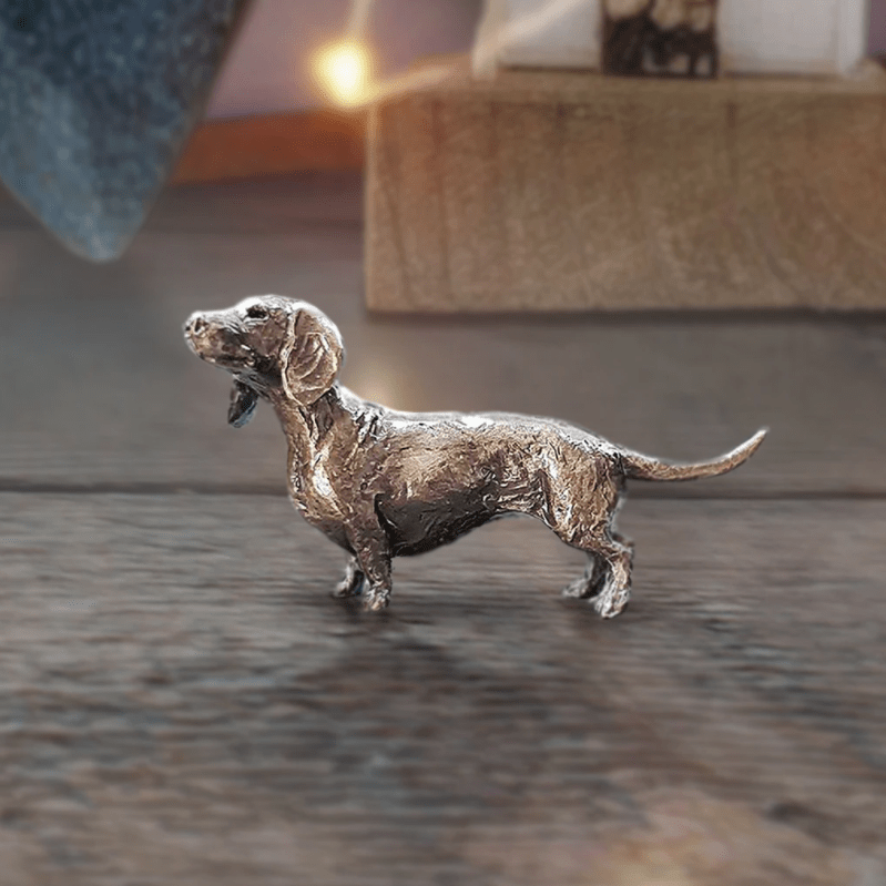 Dachshund Butler & Peach Miniature Bronze Sculpture — Goldenhands