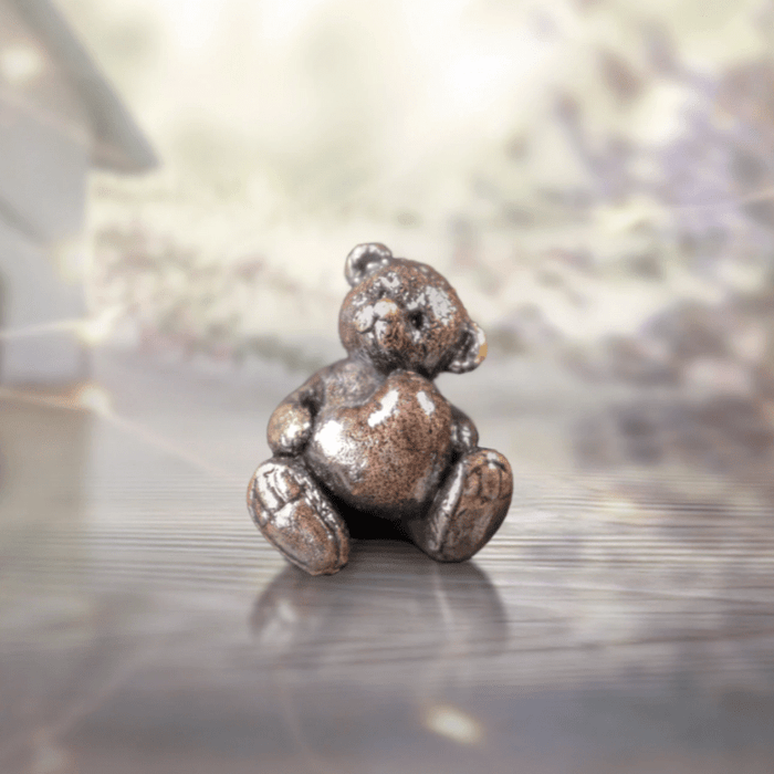Art in Bronze Bronze Figurine Teddy Bear with Love Heart Butler & Peach Miniature Bronze Sculpture 2094