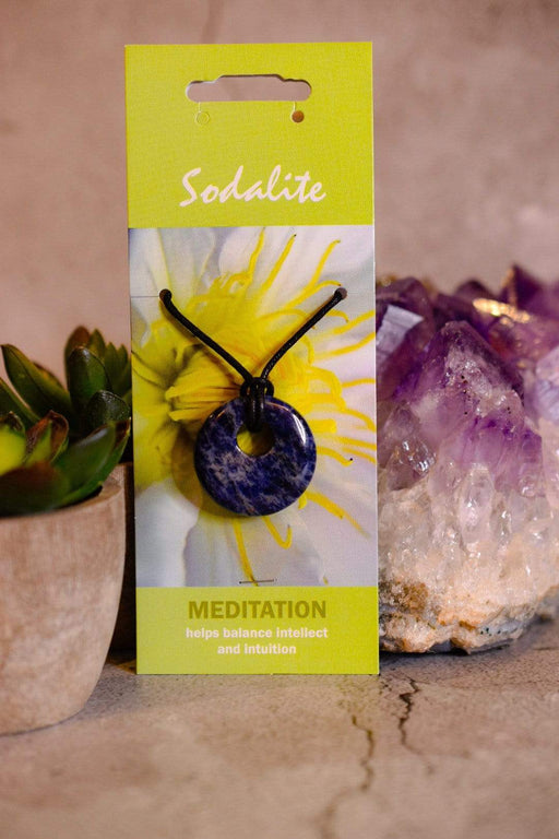 Crystal Classics Crystal Healing Jewellery Sodalite Gemstone Healing Pendant Agogo for Meditation NG48