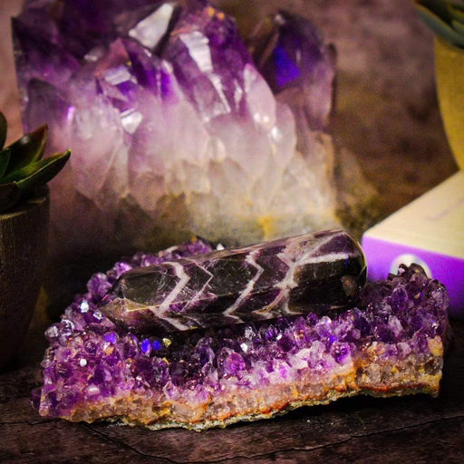 Dolphin Minerals Crystal Wand Amethyst Chevron Crystal Wand WDS37